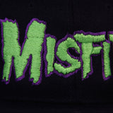 Gorra Plana Logo Misfits Green (Parche de regalo)